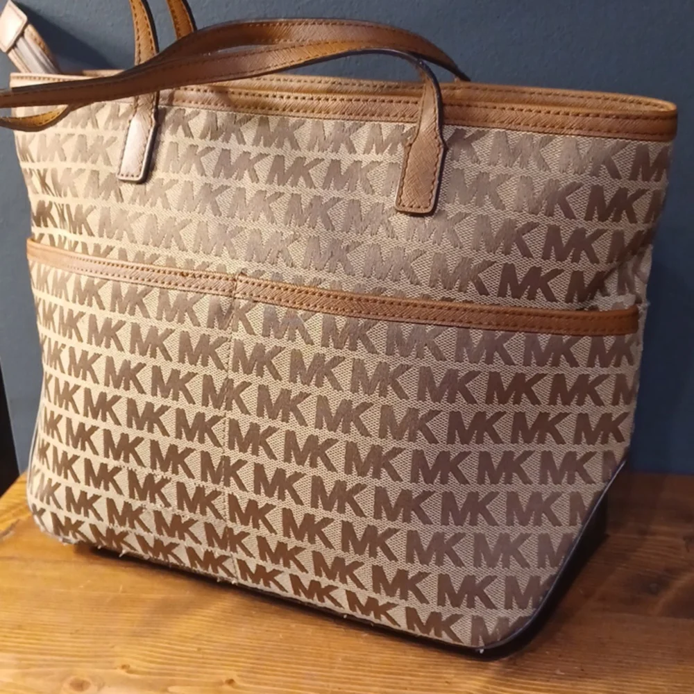 Michael Kors  bag